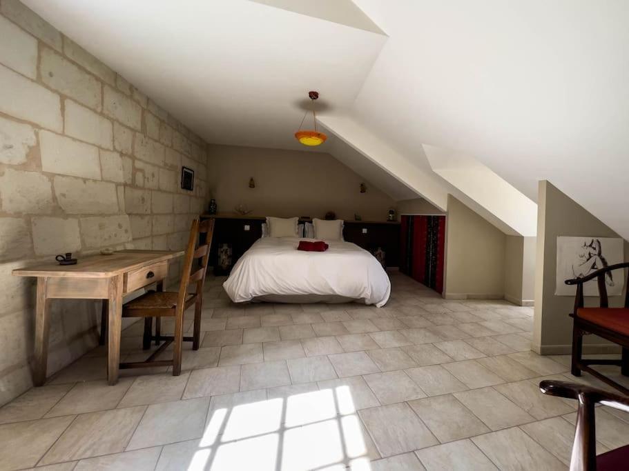Maison Traditionnelle Centre Montsoreau Kültér fotó